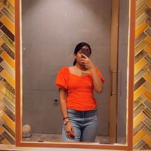 H&M puff sleeved top